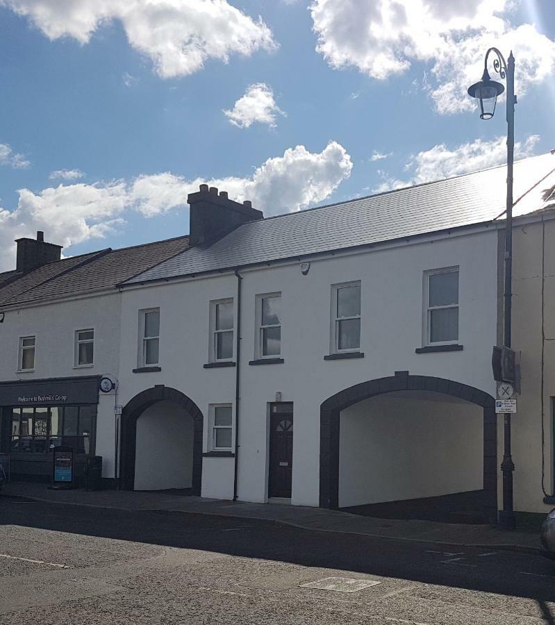 Villa The T House Bushmills Esterno foto
