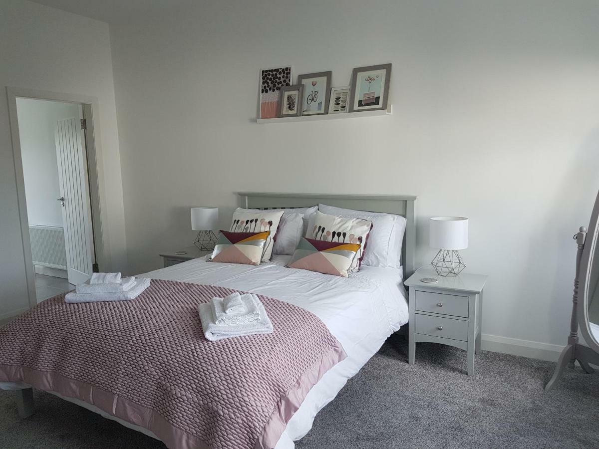 Villa The T House Bushmills Esterno foto