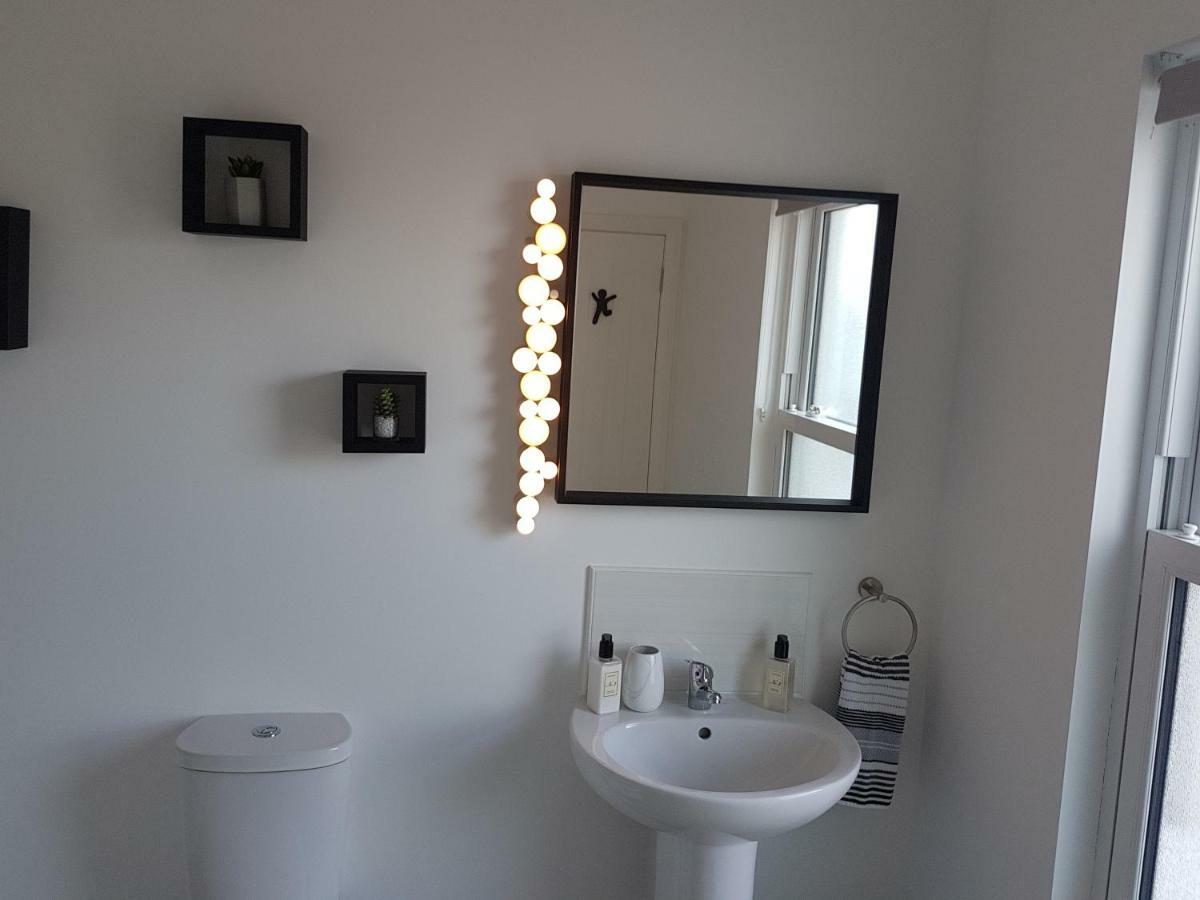 Villa The T House Bushmills Esterno foto